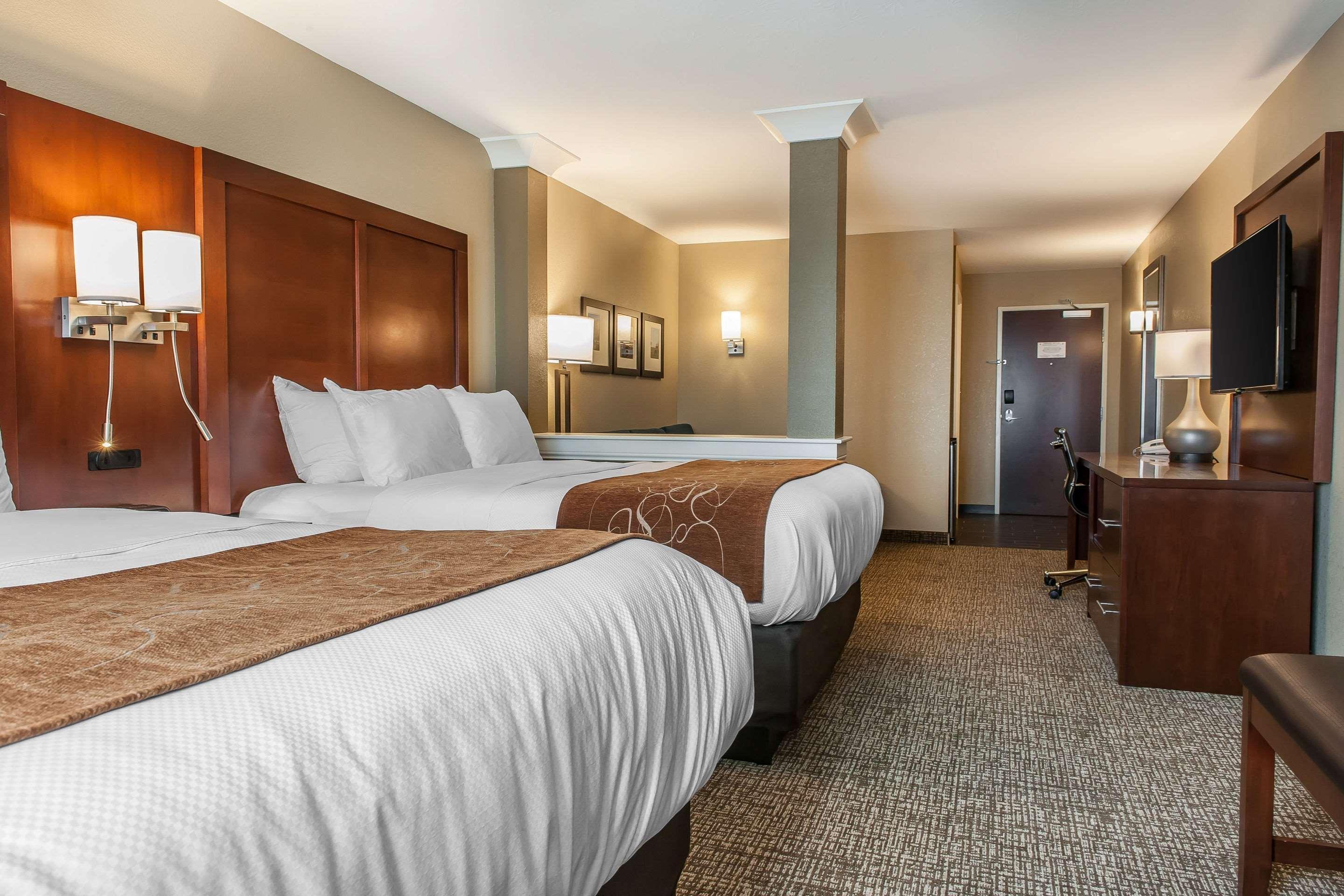 Comfort Suites Rensselaer Near Fair Oaks Kültér fotó