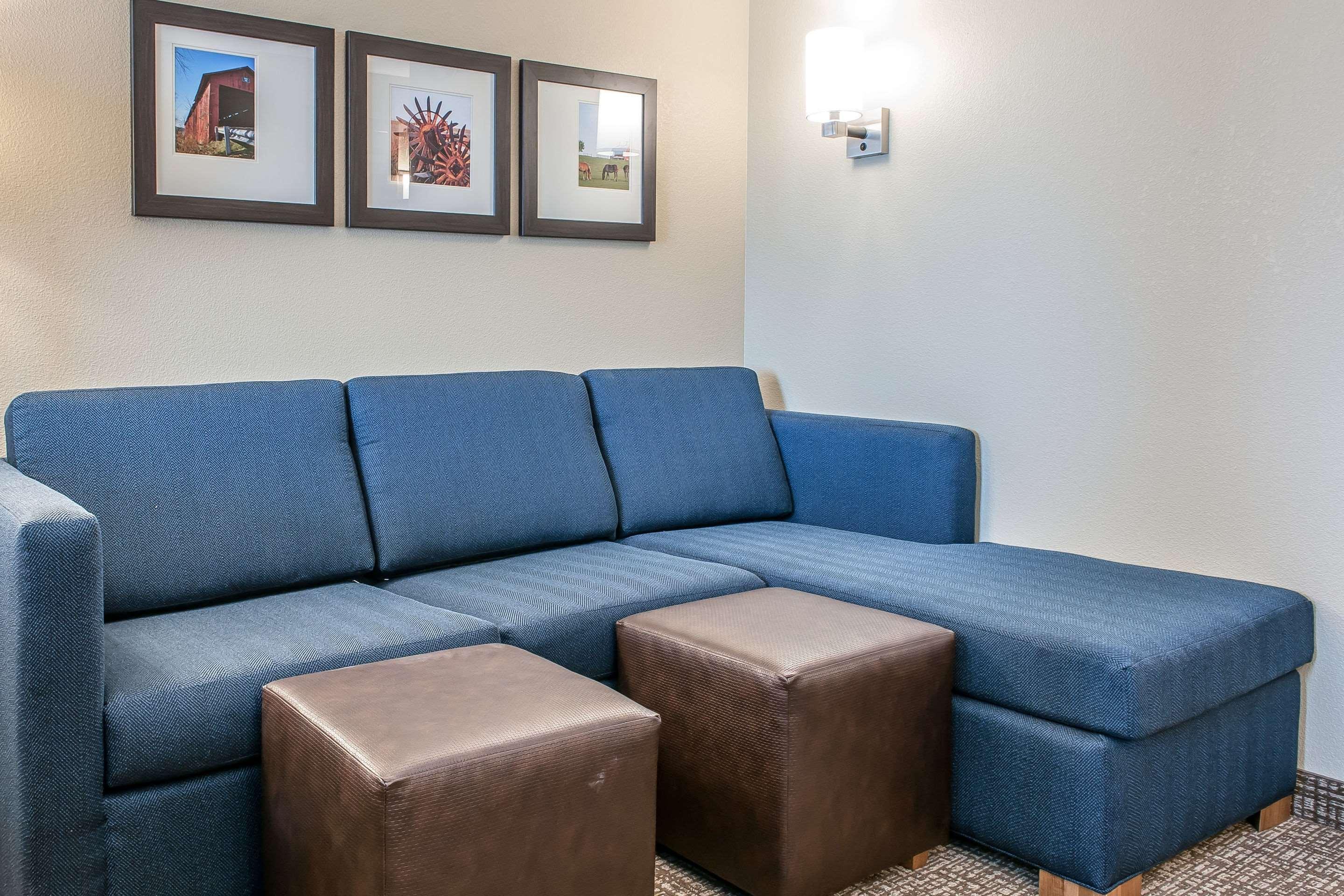 Comfort Suites Rensselaer Near Fair Oaks Kültér fotó