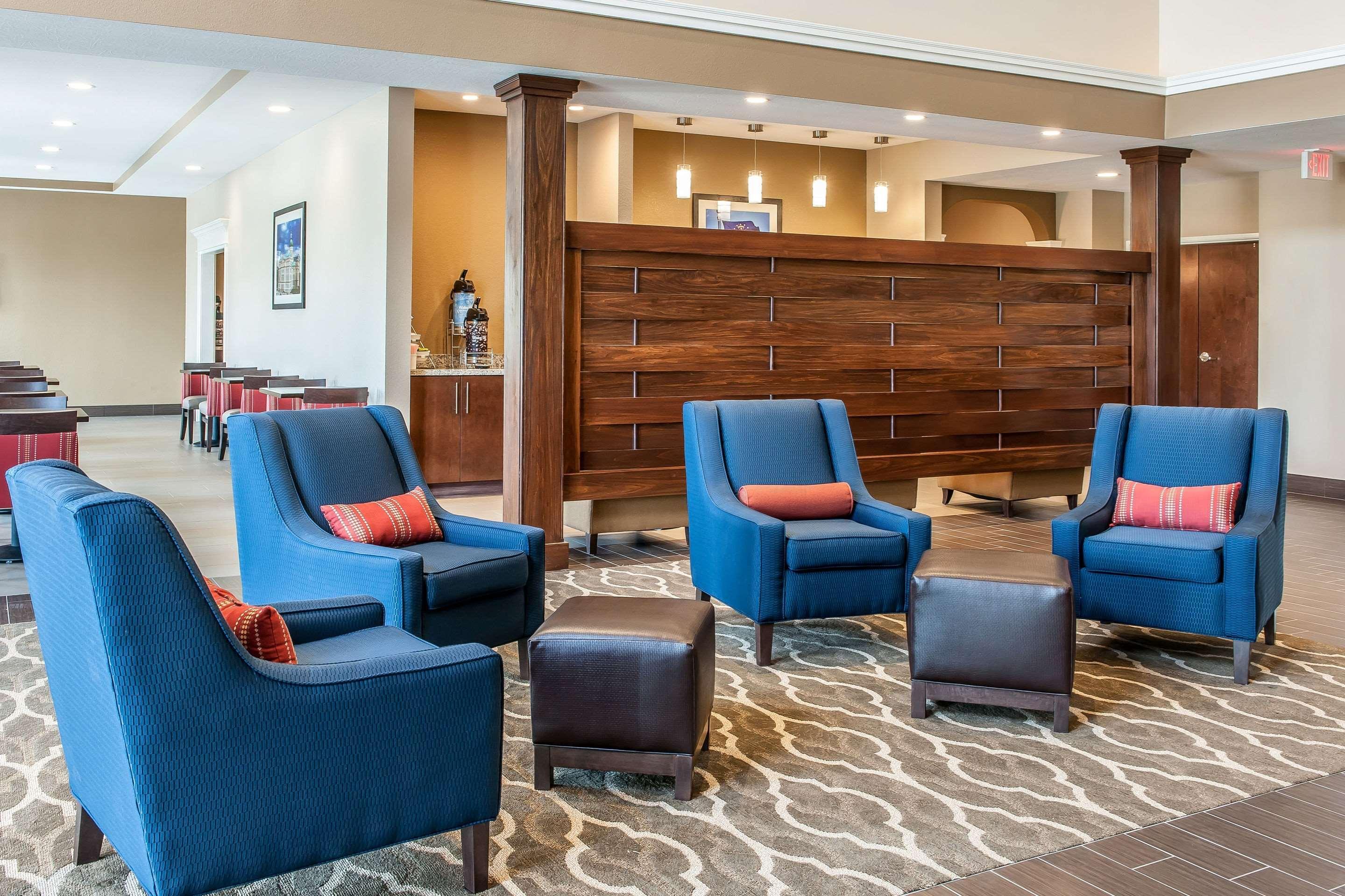 Comfort Suites Rensselaer Near Fair Oaks Kültér fotó