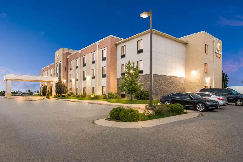 Comfort Suites Rensselaer Near Fair Oaks Kültér fotó